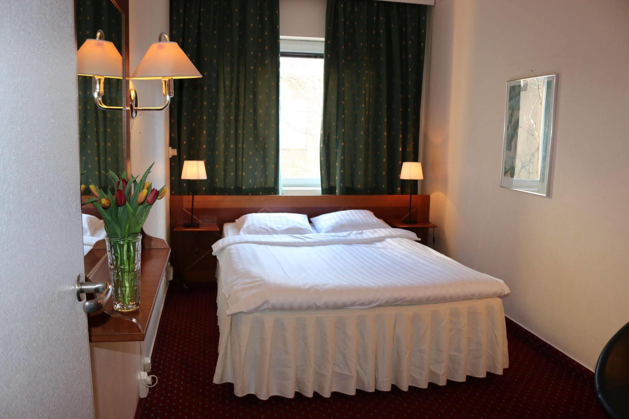Hotell Zaeta Longstay 오스터순드 외부 사진